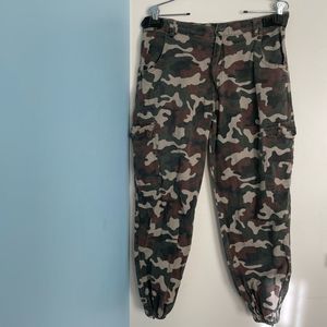 Camouflage Scent Shield women’s pants/Jumpsuit Size L